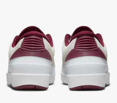 Nike Air Jordan 2 Retro Low Mens Basketball Trainers