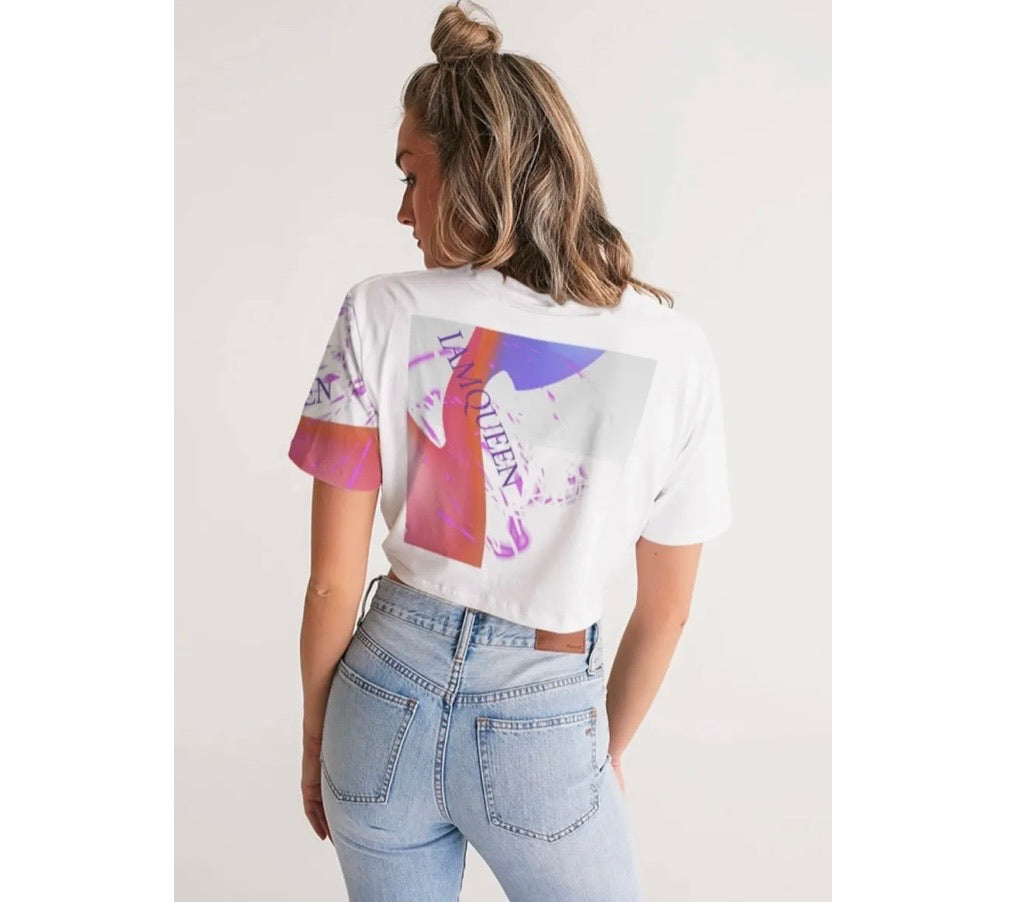 IAMQUEEN Women’s Twist-Front Cropped Tee iamqueenpassionforfashion
