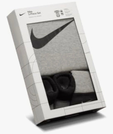 Nike 3-Piece Newborn Set
