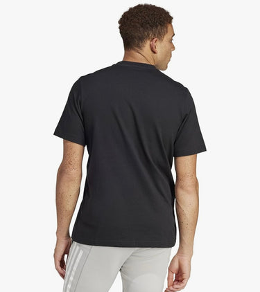 Adidas T-shirt
