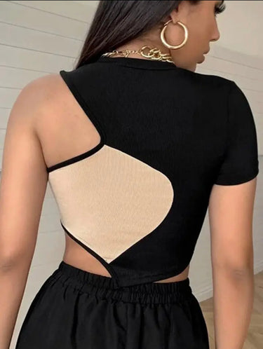 Unknown Zone Crop Top IAMQUEEN FASHION