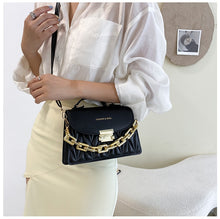Charger l&#39;image dans la galerie, Meet Me @ 8 Luxury Chain Handbags IAMQUEEN FASHION
