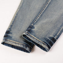 Charger l&#39;image dans la galerie, Pinky &amp; The Brain Cracked Patch Biker Jeans IAMQUEEN FASHION
