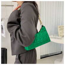 Cargar imagen en el visor de la galería, 2 Cute Underarm Thick Chain Hand Bags IAMQUEEN FASHION
