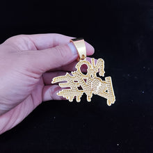 將圖片載入圖庫檢視器 Cuban Chains NO LOVE Necklace Pendants for Men and Women Heart Broke Statement Necklaces Jewelry Iced Out Bling Chain IAMQUEEN FASHION
