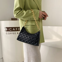 Cargar imagen en el visor de la galería, 2 Cute Underarm Thick Chain Hand Bags IAMQUEEN FASHION
